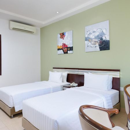 Centara Life Muscat Dunes Hotel Экстерьер фото