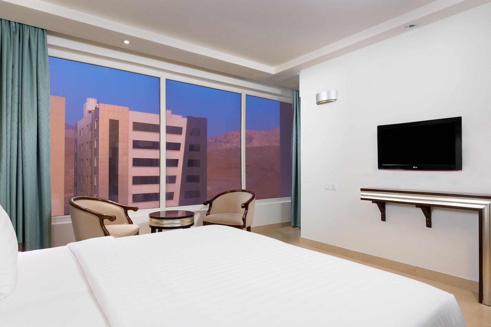Centara Life Muscat Dunes Hotel Экстерьер фото