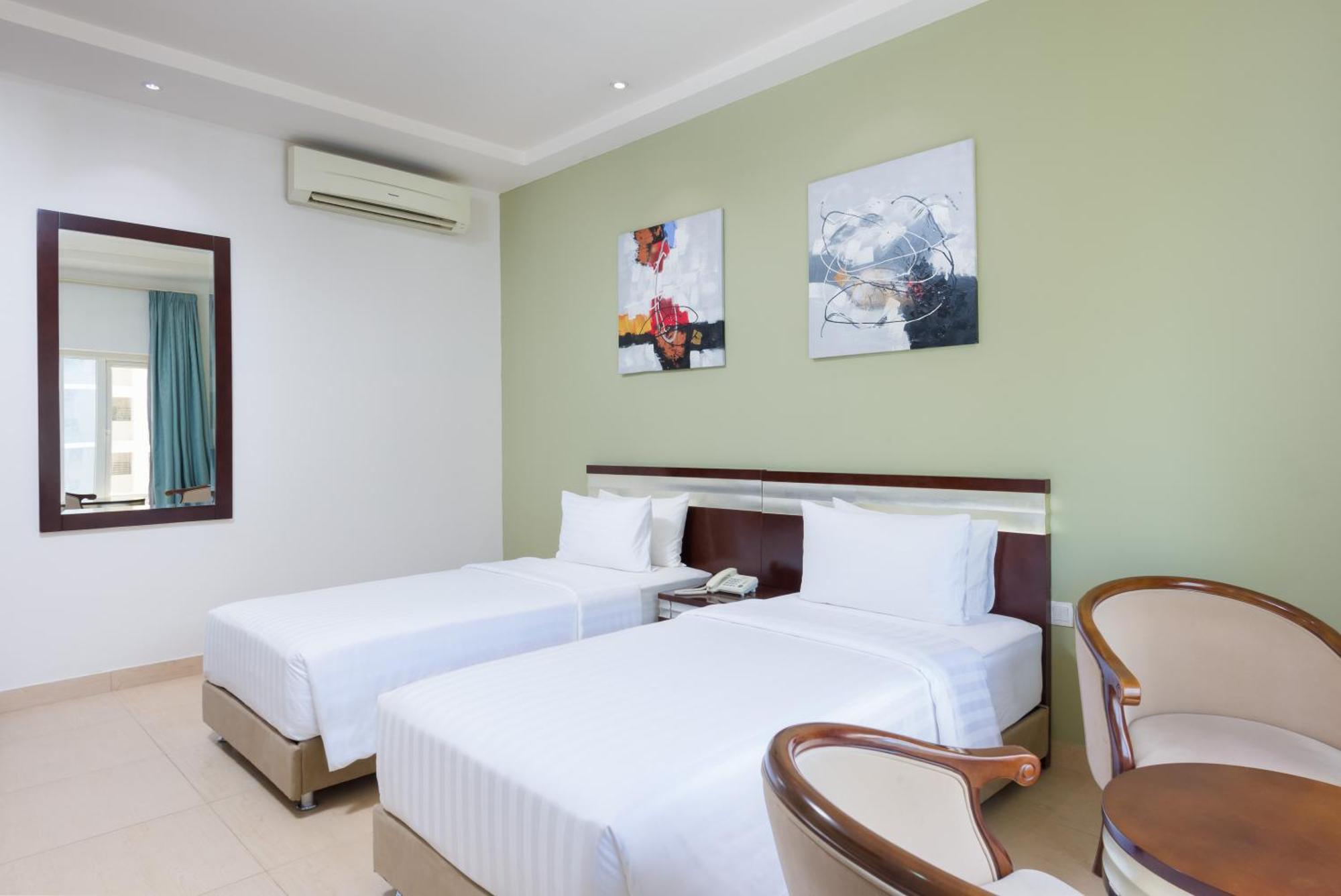 Centara Life Muscat Dunes Hotel Экстерьер фото