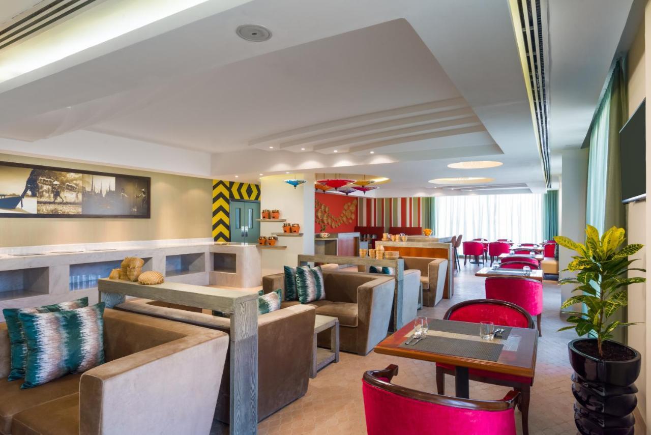 Centara Life Muscat Dunes Hotel Экстерьер фото