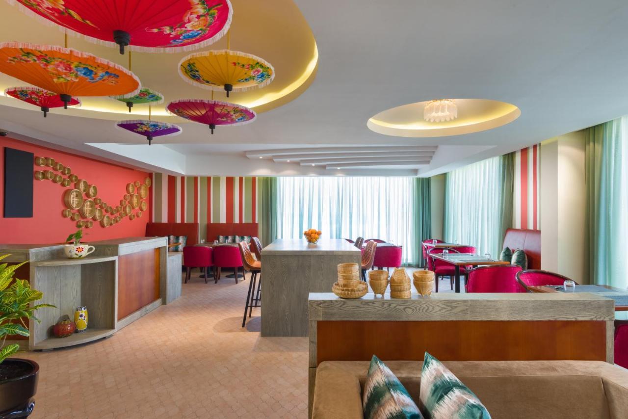 Centara Life Muscat Dunes Hotel Экстерьер фото