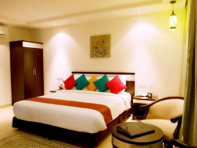 Centara Life Muscat Dunes Hotel Экстерьер фото